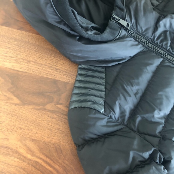 Authentic Moncler Taleve - 0/XS - Picture 5 of 16